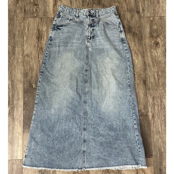 Free People We The Free Come As You Are Denim Maxi Skirt Size 6 Medium Indigo - Picture 3 of 12